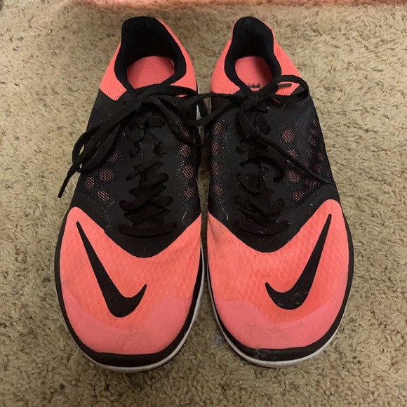 Nike FitSole Tennies - Picture 5 of 6